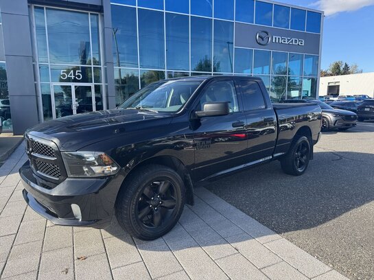 Ram 1500 ST 2017 2017 Noir
